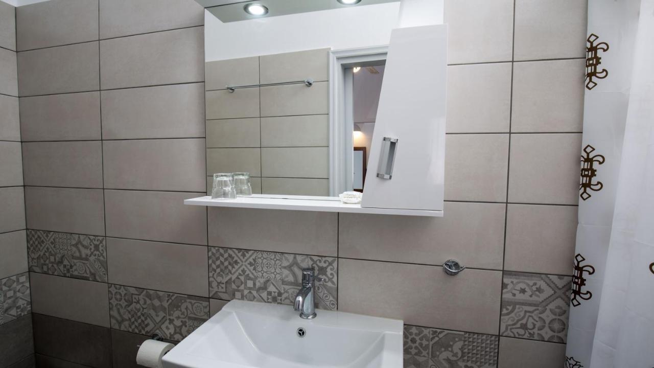 Hotel Sofia Apollonia  Bagian luar foto